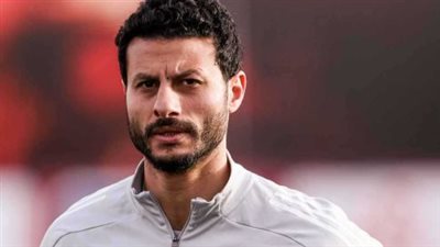 محمد الشناوي باقٍ في الأهلي: الإدارة تنهي الجدل وتؤكد دور القائد الفني والقيادي