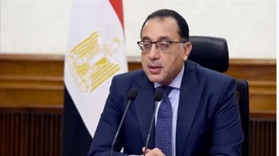 رئيس الوزراء ميدانيًا: استجابة فورية لشكاوى المرضى خلال افتتاح عيادة روز اليوسف