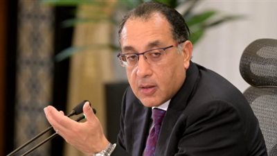 رئيس الوزراء يوجه بالتوسع في تدريس البرمجة والذكاء الاصطناعي والثقافة المالية للطلاب