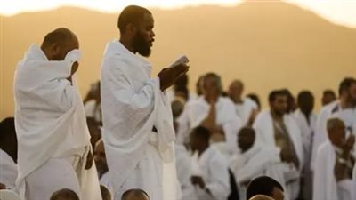 دليل المسلم في يوم عرفة 2026: من الصيام إلى القيام وأفضل الأذكار