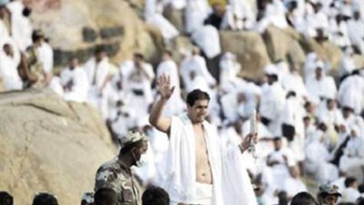خيام مجهزة وخدمات طبية على مدار الساعة: رحلة الحجاج المصريين في عرفات