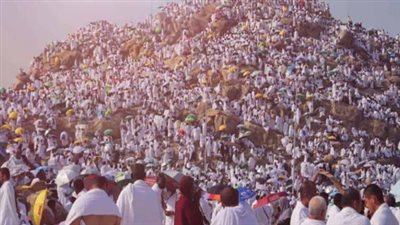 تنظيم وقتك في يوم عرفة: مفتاح الوصول للقبول