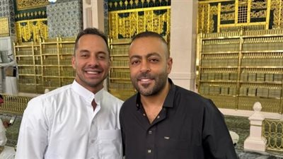 موسم حج 2026: مشاهير الفن يوثقون لحظاتهم الإيمانية من أمام الكعبة