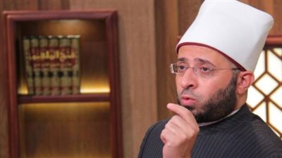 في رحاب مسجد الرحمن الرحيم: وزير الأوقاف يدعو لتهذيب النفس والارتقاء بالأخلاق في يوم العيد