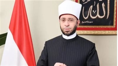 وزير الأوقاف يُعزي سفير السعودية لدى مصر في وفاة والده