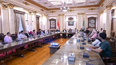 برعاية رئيس الجامعة.. تفاصيل الندوة التوعوية للسفير هشام بدر حول الاقتصاد الأخضر بقاعة الاحتفالات