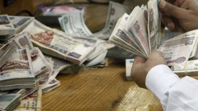زيادة الحد الأدنى للأجور إلى 8000 جنيه: تفاصيل القرارات المالية الجديدة