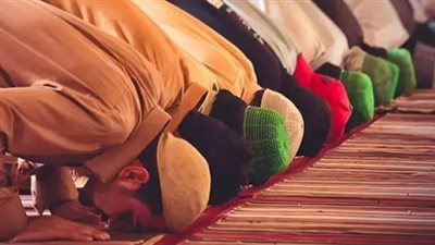 جدول مواقيت الصلاة اليوم في مصر: الفجر، الظهر، العصر، المغرب، والعشاء