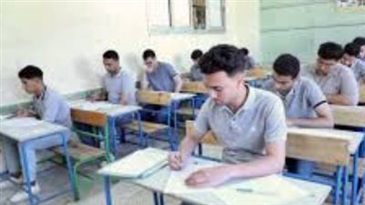 تفاصيل متابعة مزاعم تسريب امتحان الجبر بالجيزة