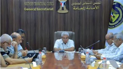 احتجاجات شعبية عارمة.. الأمانة العامة للمجلس الانتقالي تناقش أزمة الكهرباء وتداعيات الغليان الشعبي
