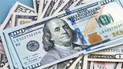 نظرة على سوق الصرف المصري.. الدولار يسجل استقرارًا في مختلف البنوك