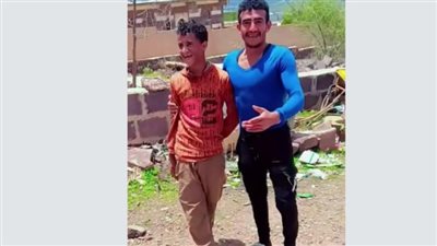 ما وراء صخور دمت: الوجه الآخر للقعقاع العاشق لكرة القدم 