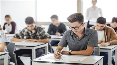 126 ألف طالب يتوجهون للجان.. تعرف على خطة محافظة القاهرة للامتحانات