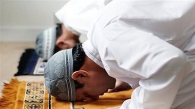دليلك اليومي لمواعيد الصلاة في القاهرة والإسكندرية ومختلف المحافظات
