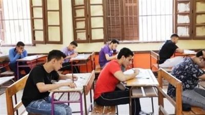 ماراثون الثانوية الأزهرية: بدء امتحانات القسم العلمي وسط تأهب قطاع المعاهد