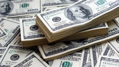 تحديثات أسعار العملات: الدولار يواصل ثباته أمام الجنيه في تعاملات الخميس