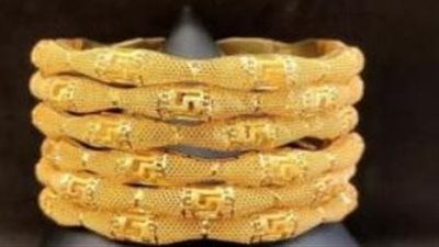 لماذا يتراجع الذهب في مصر؟ تحليل شامل لحركة عيار 21 والأسواق العالمية