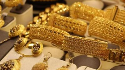 الذهب يتماسك في السوق المحلي وسط تحليق الأوقية العالمية فوق 4000 دولار