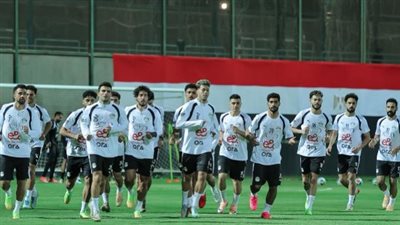 منتخب مصر يواجه الأرجنتين وسط استعدادات استثنائية بسبب سوء الأحوال الجوية