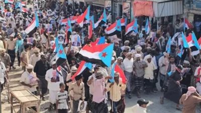 سقطرى تنتفض: مسيرة جماهيرية حاشدة ترفض الوصاية وتطالب بالسيادة الجنوبية