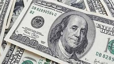 استقرار سعر صرف الدولار في البنوك المصرية مع بداية تعاملات السبت
