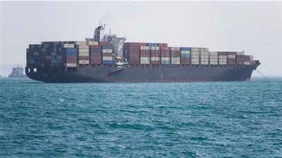 عُمان: المفاوضات الجارية مع طهران بشأن مضيق هرمز إيجابية وبناءة