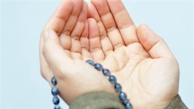 دعاء مطلع الشهر: كلمات تفتح لك أبواب الفرج والنجاح
