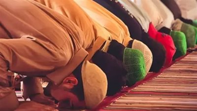 دليلك الشامل لجدول مواعيد الصلاة اليوم في المدن والمحافظات المصرية
