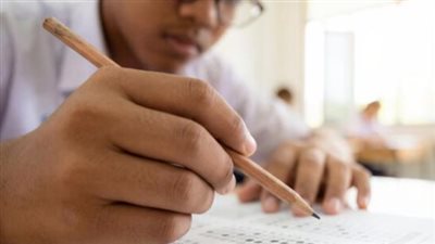 انطلاق امتحانات الثانوية العامة في الأحياء والإحصاء والرياضيات