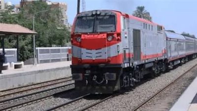 دليلك الشامل لرحلات القطارات: القاهرة، الإسكندرية، والصعيد
