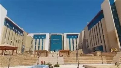 كل ما تريد معرفته عن الجامعات الأهلية في مصر: التخصصات والمصروفات
