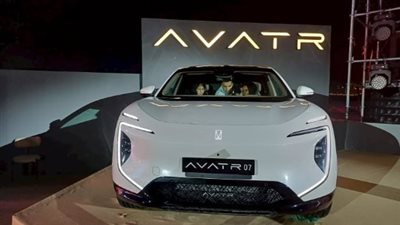 رحلة الألف كيلومتر: اكتشف قدرات سيارة AVATR 07 REEV الجديدة في مصر