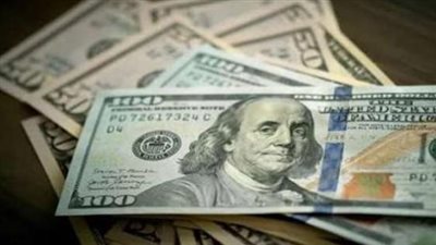 استقرار مؤقت أم هدوء ما قبل العاصفة؟ رصد شامل لأسعار الدولار في البنوك المصرية