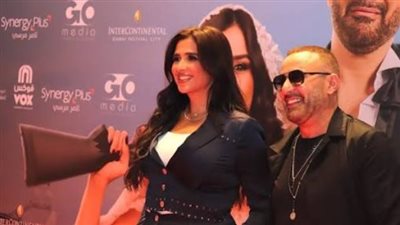 بحضور لبلبة وعمرو الليثي.. العرض الخاص لفيلم «خلي بالك من نفسك» يجذب الأنظار