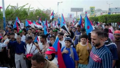احتجاجات الجنوب تتصاعد.. حشود جماهيرية في عدن تؤكد التمسك بالحقوق ورفض الضغوط السياسية