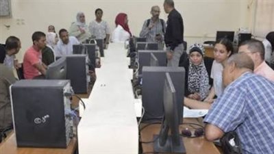 جامعة عين شمس توفر أكثر من 300 جهاز حاسب لخدمة طلاب التنسيق الإلكتروني