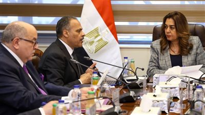 وزيرة التنمية المحلية والبيئة تتابع تطوير منظومة المخلفات بالشرقية