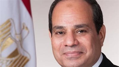 السيسي يصدر قرارًا بتجديد تعيين أشرف عطوة نائبًا لرئيس هيئة قناة السويس