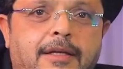 تفاصيل إعلان وفاة هشام شقيق الفنان محمد هنيدي