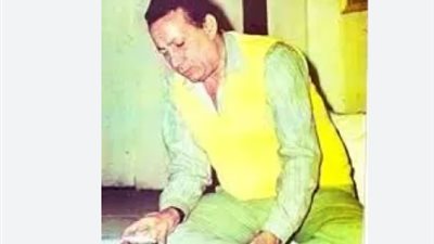 أبو بكر عزت.. الفنان الذي برع في أدوار الخير والشر