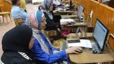 من يحق له التقديم في مرحلة تقليل الاغتراب؟