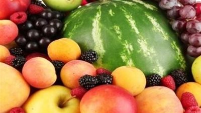 بكام الفاكهة النهارده؟.. أسعار الموز والتفاح والأناناس والبطيخ