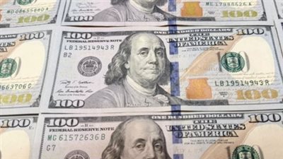 الدولار يفاجئ المتعاملين.. سعر الشراء يصل لـ50.48 جنيه والبيع 50.58 جنيه