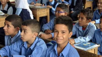 تأجيل الدراسة أم الالتزام بالموعد المحدد؟.. التعليم تكشف القرار