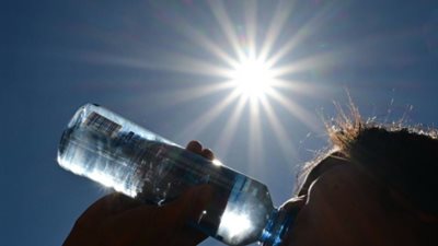 الأرصاد تحذر المواطنين.. شبورة كثيفة ورياح وأمواج تصل لـ3 أمتار اليوم
