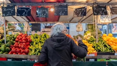 أسعار الخضراوات في الأسواق اليوم.. الليمون يسجل 45.97 جنيه