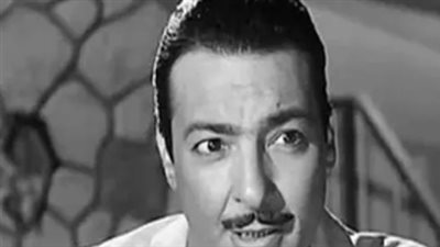 رشدي أباظة في مئويته.. 170 فيلمًا وفرصة عالمية ضائعة أمام عمر الشريف