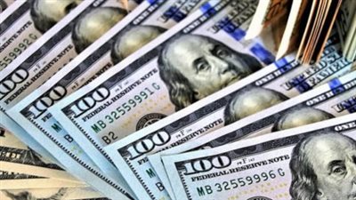 الدولار اليوم.. تعرف على أعلى وأقل سعر للعملة الأمريكية في البنوك المصرية