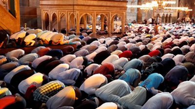 مواقيت الصلاة اليوم.. موعد أذان الفجر والظهر والعصر والمغرب والعشاء في المحافظات