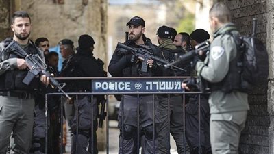 حماس بعد طعن مستوطن إسرائيلى: عملية بطولية للرد على اقتحام الأقصى